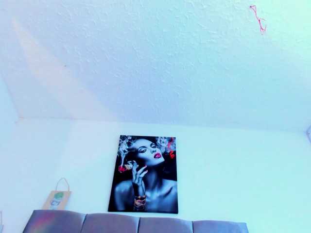 Karol-wish live cam on BongaCams