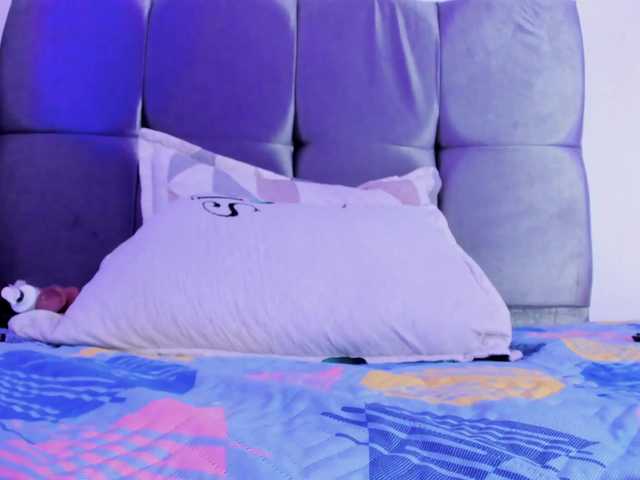 Karol-wish live cam on BongaCams