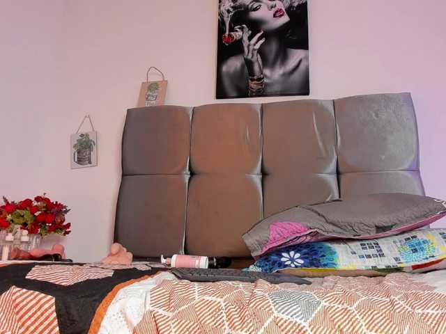 Karol-wish live cam on BongaCams