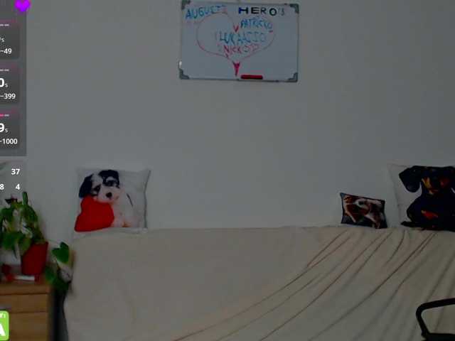 ZeinMiracles live cam