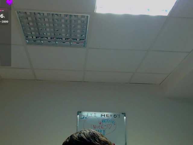 ZeinMiracles live webcam show
