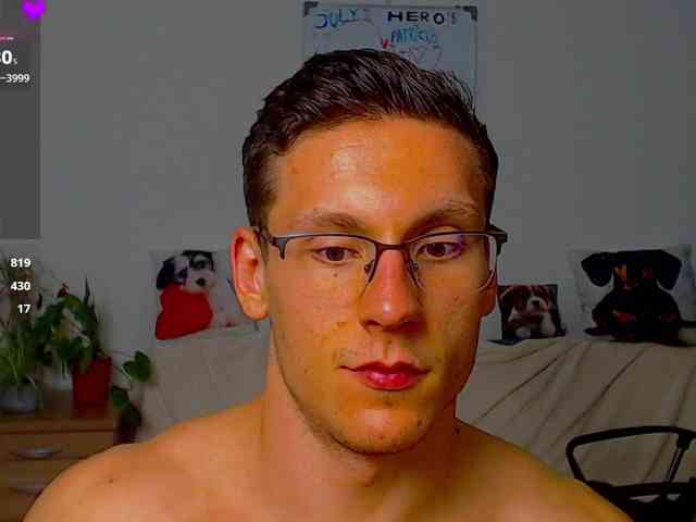 ZeinMiracles Sex Cam Show