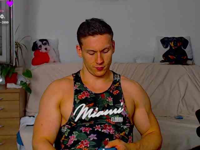 ZeinMiracles Live Webcam on BongaCams