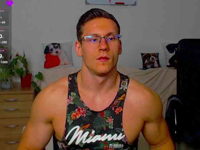 ZeinMiracles Sex Cam Show