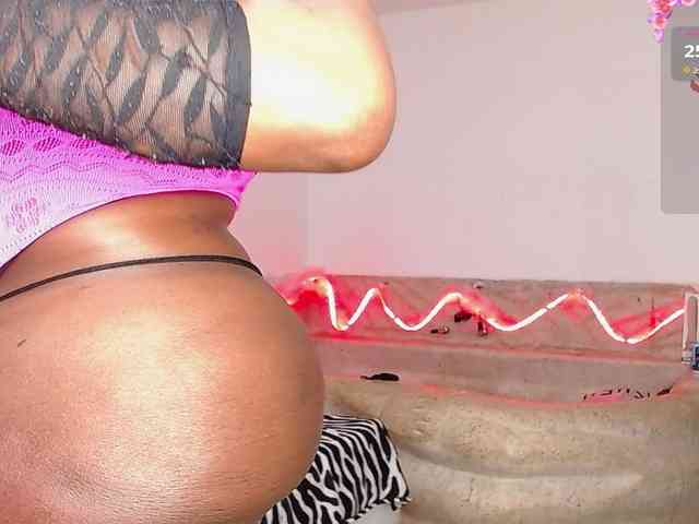 shantellsexy Live Webcam on BongaCams