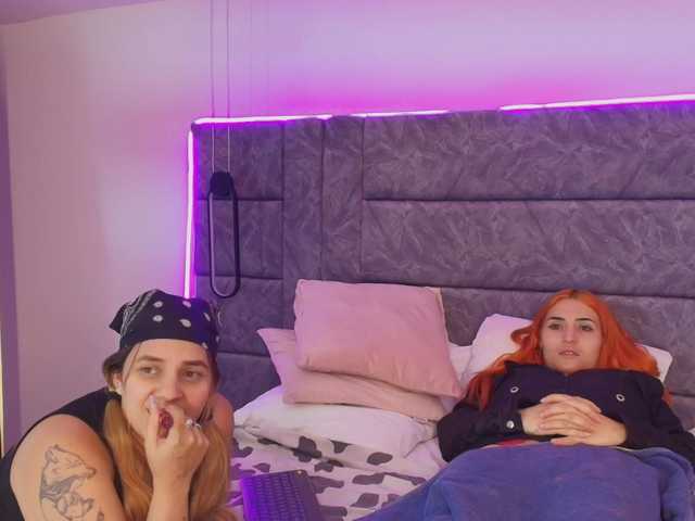 dakotra-megan's BongaCams show and profile