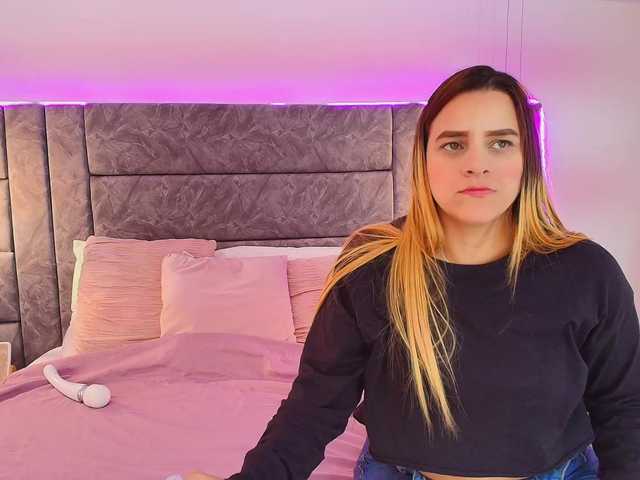 dakota_megan