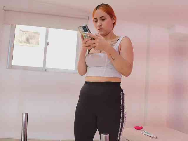 dakota_megan webcam