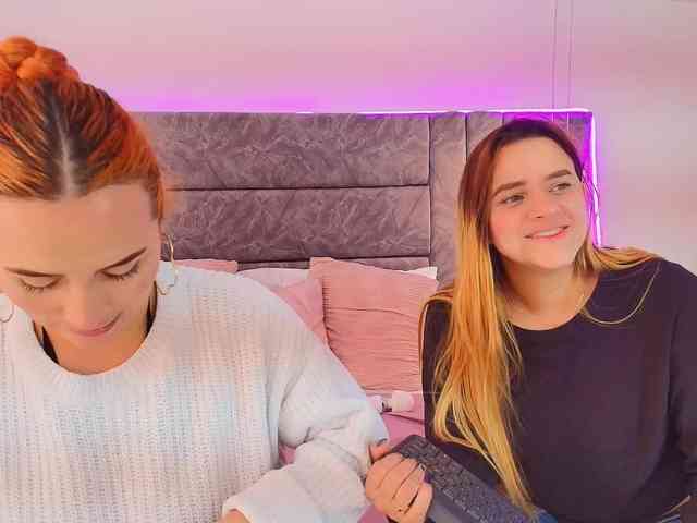 dakota_megan webcam