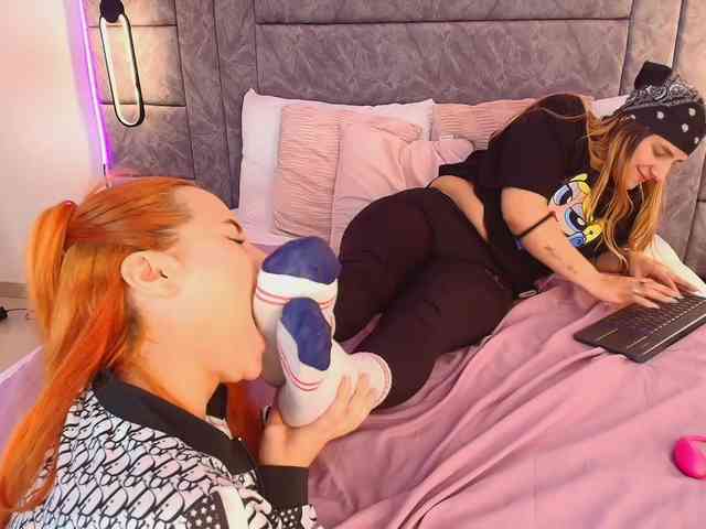 dakota_megan webcam