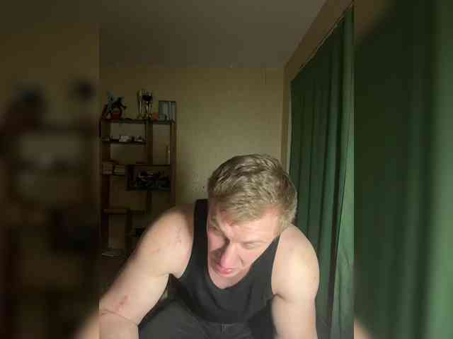 Pasha981 Live Webcam on BongaCams