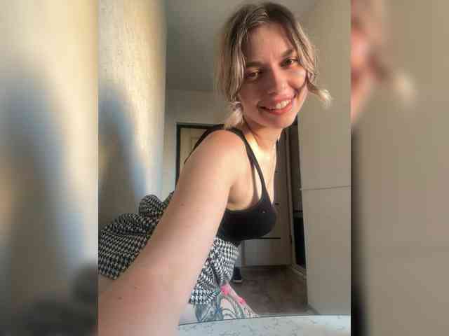 Ashleyya webcam