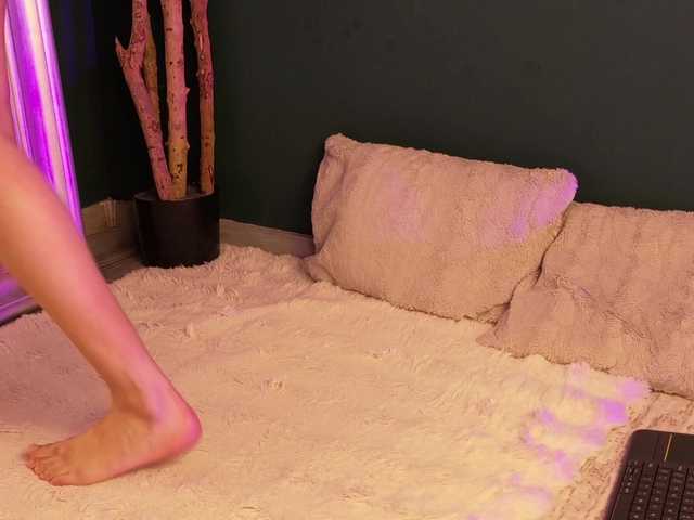 SugarMaple's BongaCams show and profile