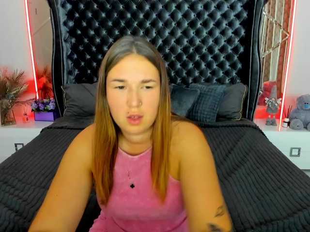SofiiDarling live cam on BongaCams