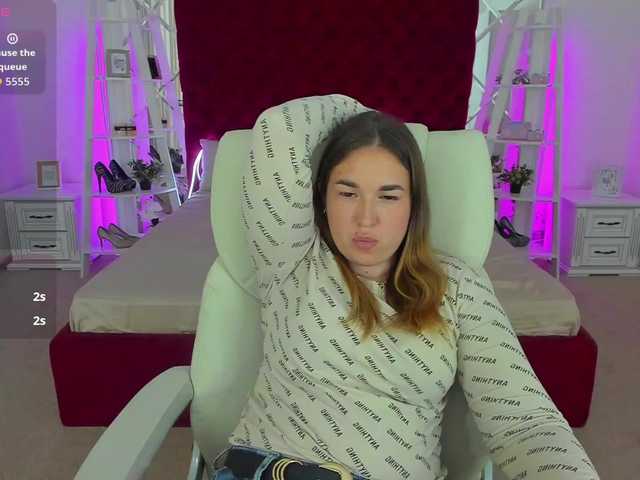 SofiiDarling live cam preview