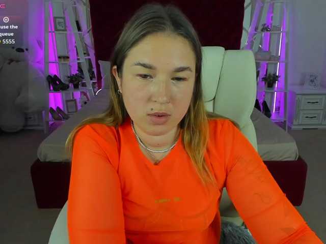 SofiiDarling, en directo ahora en BongaCams