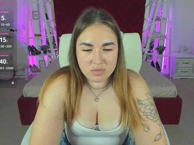 SofiiDarling, en vivo ahora en BongaCams