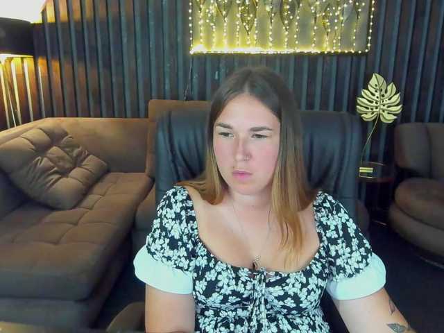 SofiiDarling live webcam show