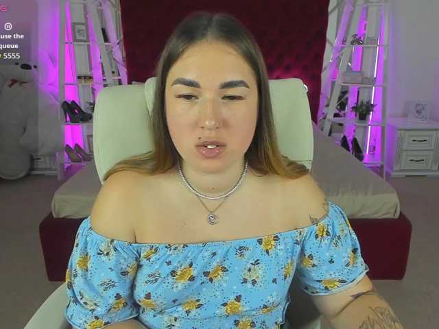 SofiiDarling, en vivo ahora en BongaCams