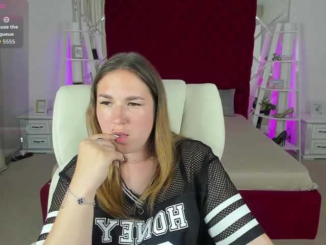 SofiiDarling live cam on BongaCams