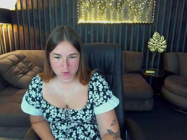 SofiiDarling live webcam show
