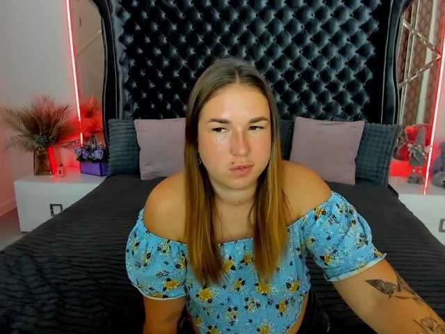 SofiiDarling live cam on BongaCams