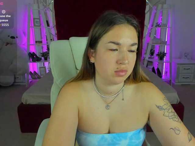 SofiiDarling, live now on BongaCams