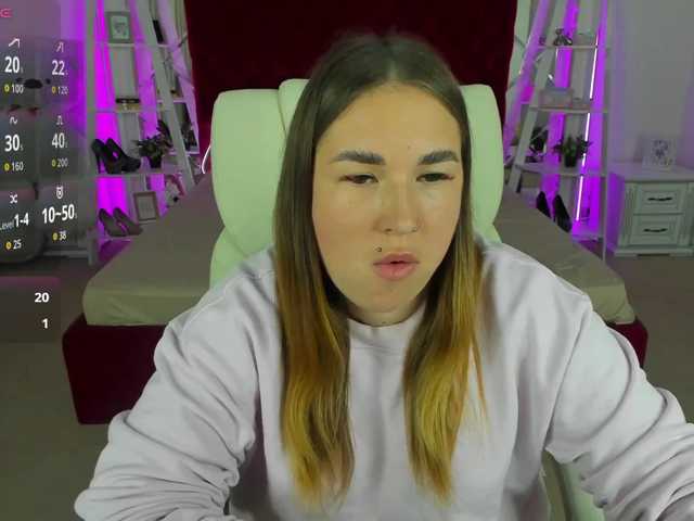 SofiiDarling live cam on BongaCams