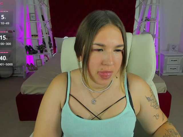 SofiiDarling live cam on BongaCams