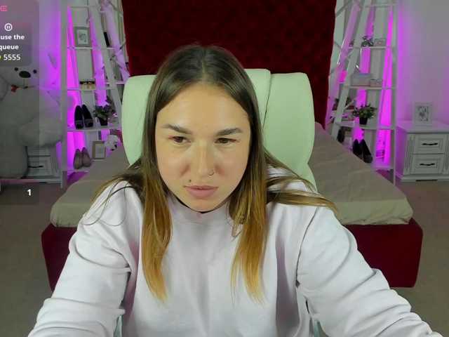 SofiiDarling live cam on BongaCams