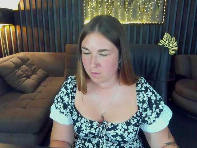 SofiiDarling live webcam show