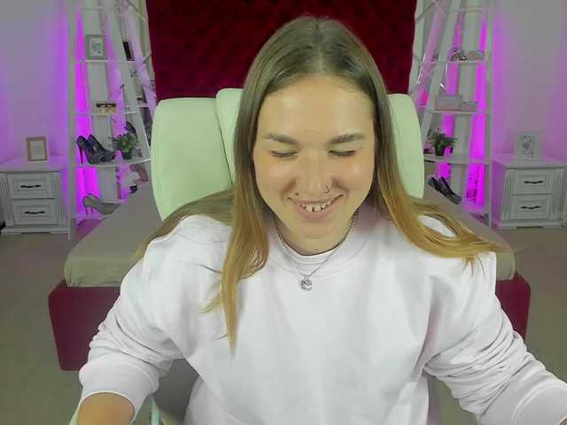 SofiiDarling live cam on BongaCams