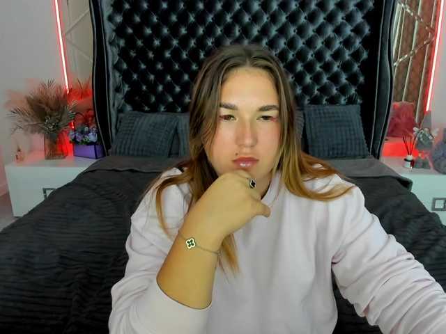 SofiiDarling live cam on BongaCams