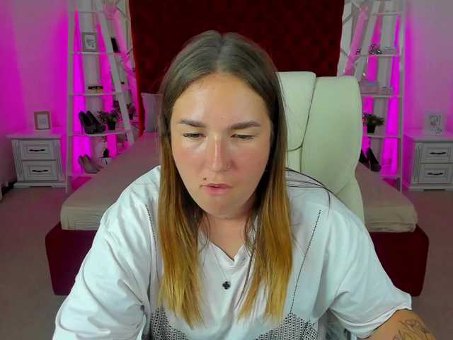 SofiiDarling live cam on BongaCams
