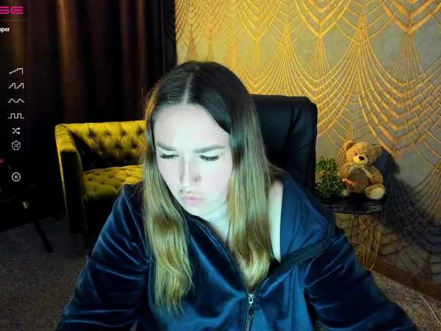 SofiiDarling's BongaCams show and profile