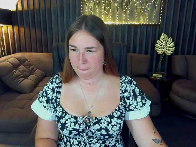 SofiiDarling live webcam show
