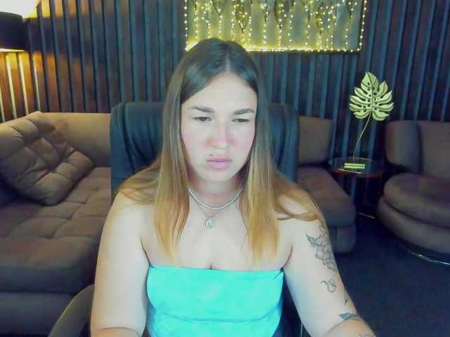 SofiiDarling live cam on BongaCams