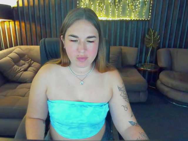 SofiiDarling live cam on BongaCams
