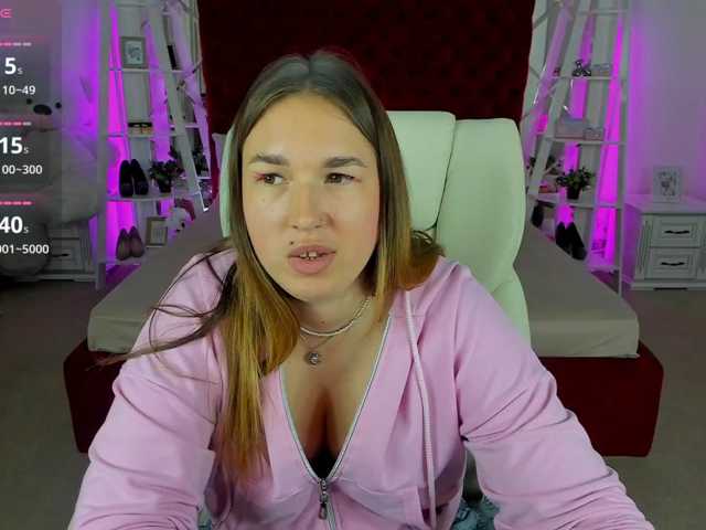 SofiiDarling live cam on BongaCams