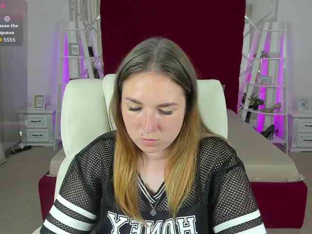 SofiiDarling webcam