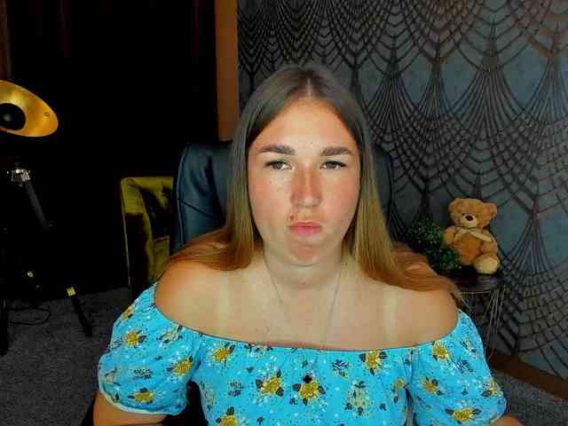 SofiiDarling webcam