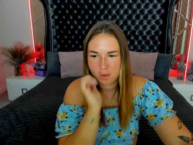 SofiiDarling webcam