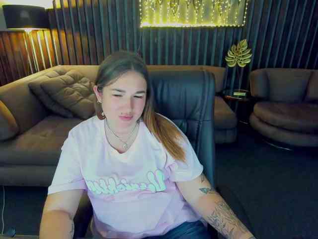 SofiiDarling webcam