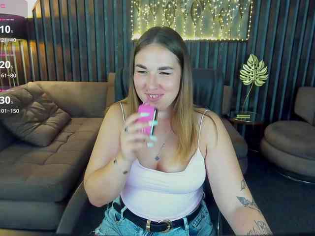 SofiiDarling webcam