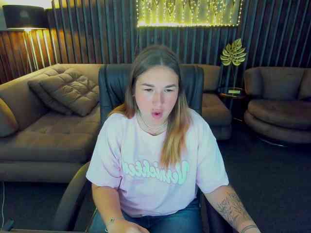SofiiDarling webcam