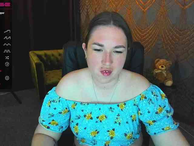 SofiiDarling webcam