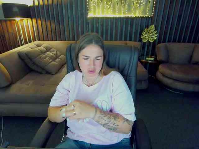 SofiiDarling webcam