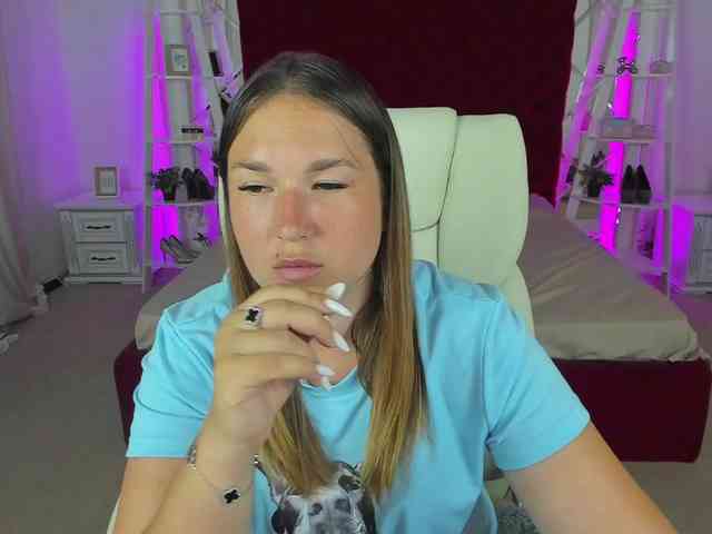 SofiiDarling webcam