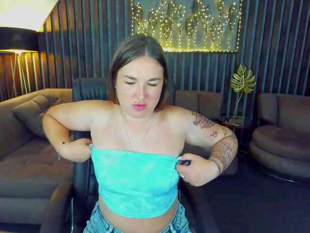 SofiiDarling webcam