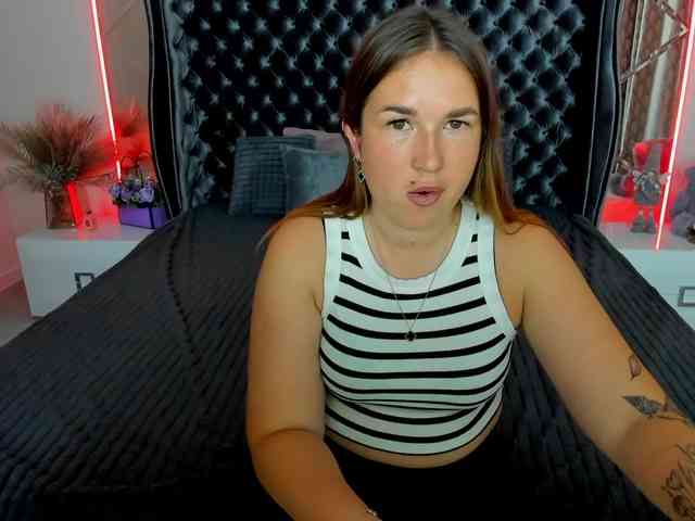 SofiiDarling webcam